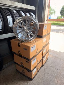 New 17x9 Wheels - Fits F150, Expedition, Navigator - Set of 4 - Gloss Silver Machined - $39 Down