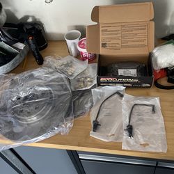 Rear Brake Pad and Rotor Kit - 2015-2020 Porsche Macan