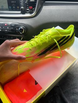 Size 9.5 adidas f50 evo