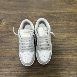 Nike Dunk Low “Grey