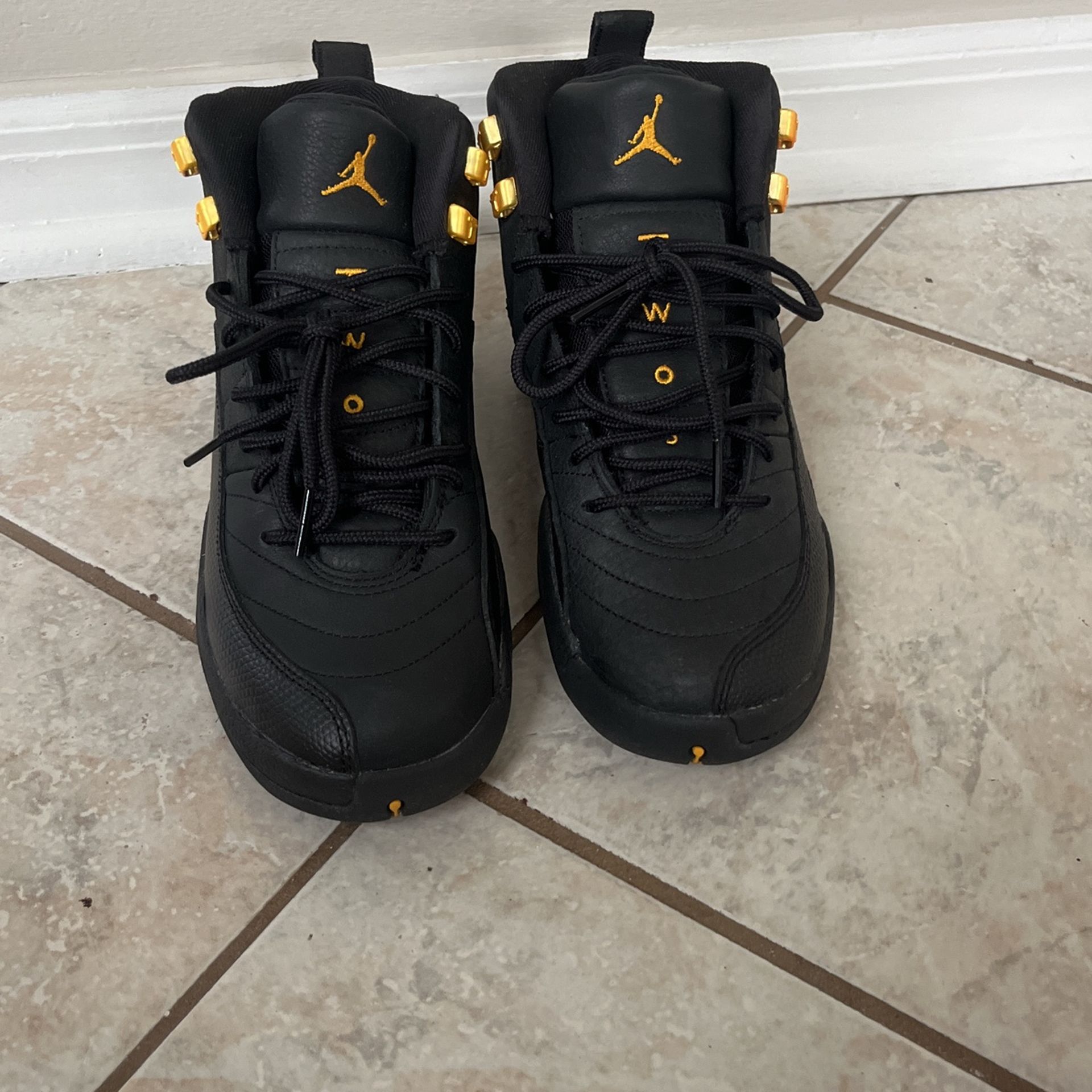 Jordan 12 Retro Black Taxi