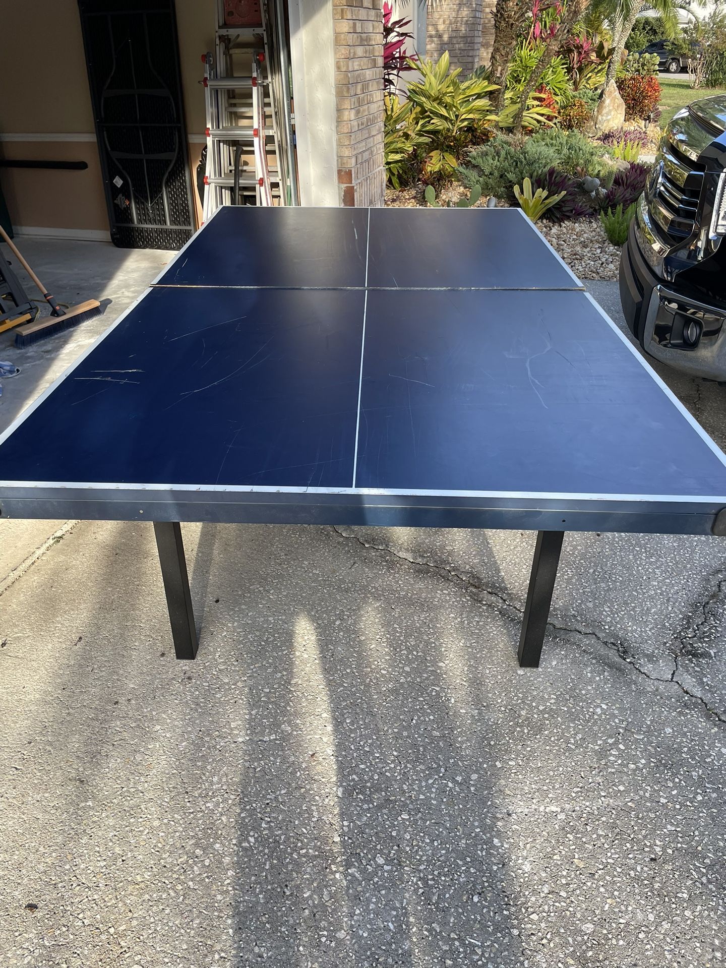 Quickplay Ping pong Table
