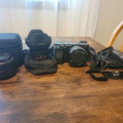 Sony A6000 Bundle