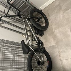 Stranger Royals Complete 