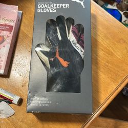 Puma Goalkeeper Gloves New Size 7
