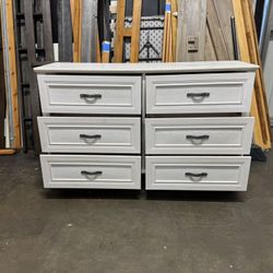 Dresser $160
