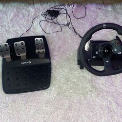 Logitech G920 Racing Wheel