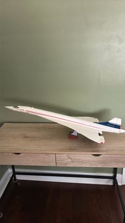 Lego Concorde.