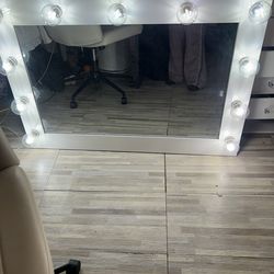 Luxurious vanity mirror big