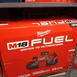 MILWAUKEE M18 FUEL DEEP CUT VARIABLE SPEED BAND SAW (TOOL ONLY)