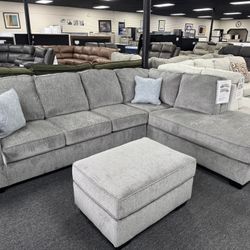 Altari Sectional. 🚚WE DELIVER🚚