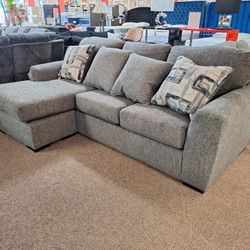 5240418.... Sofa Chaise