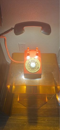 Light rotary phone
