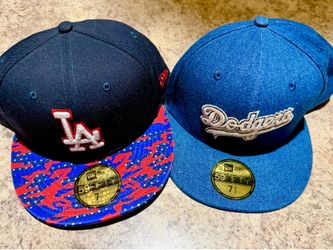 (6 Hats) 2 Brand New Hats + 4 Extra Hats! 25$ for 6 Hats!