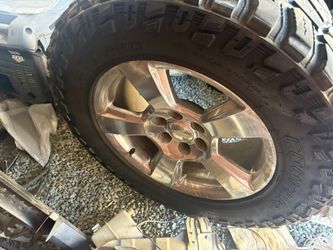 35s Coopers 35 On 20 Rims