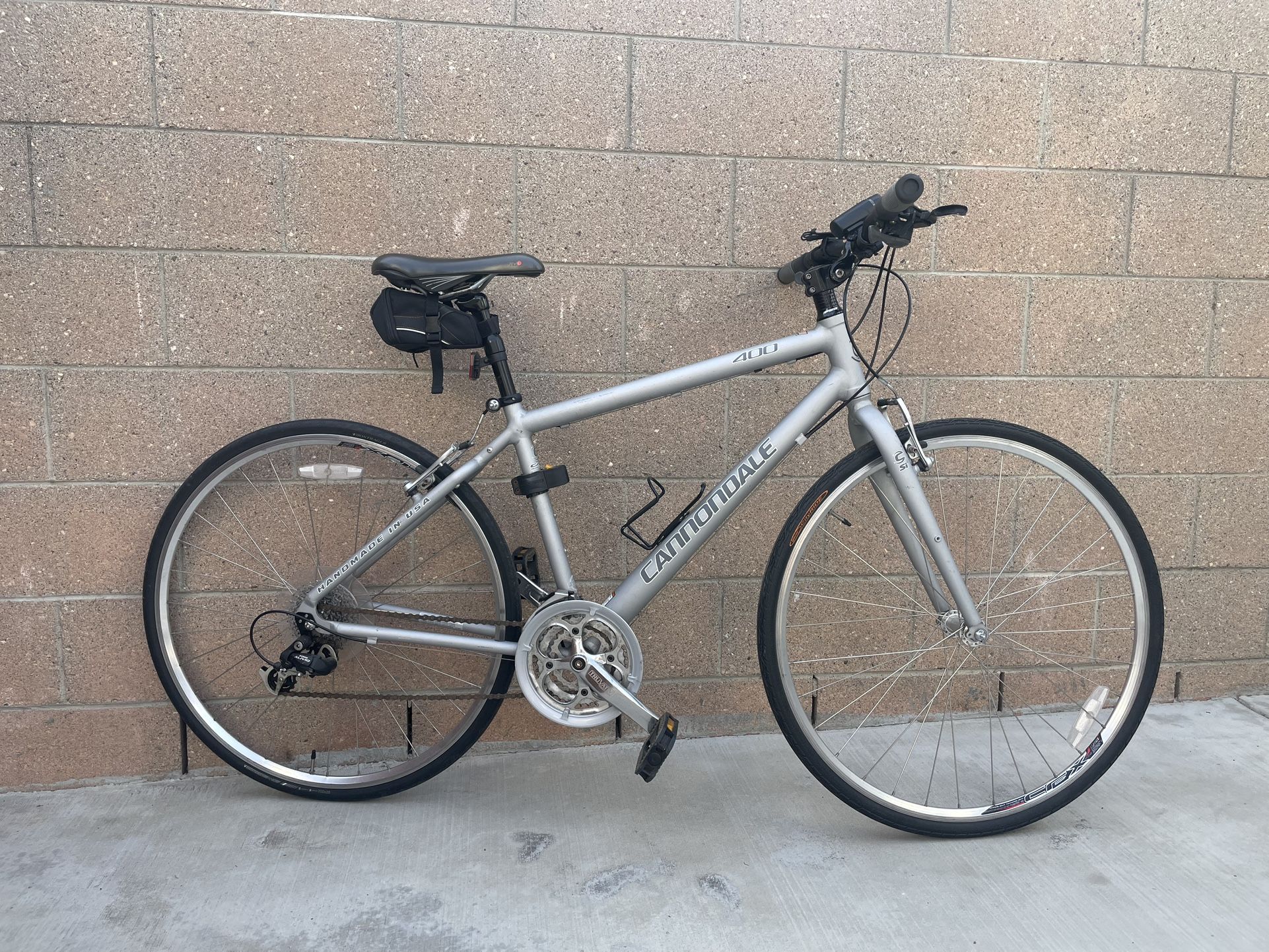 Women’s Cannondale Bicycle