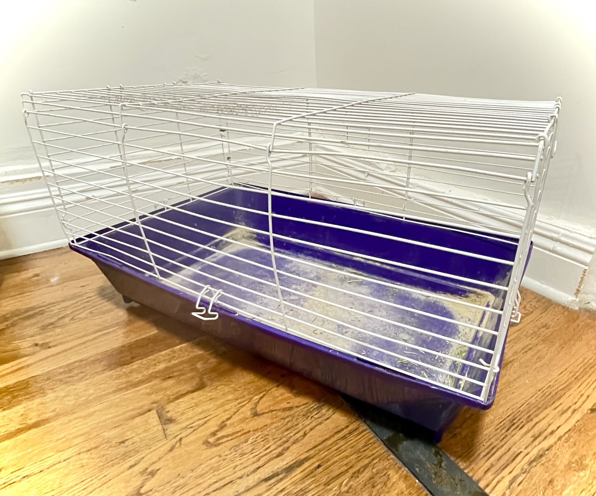 Small pet cage 27.5" x 18"
