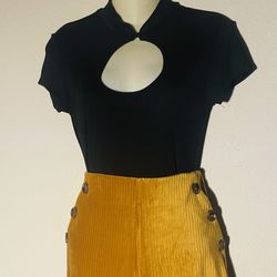 POLLY & ESTHER SHORT SLEEVE BODYSUIT 