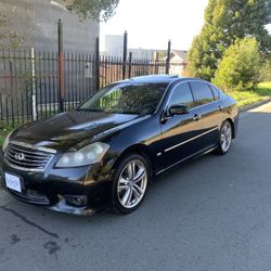 2009 Infiniti M35