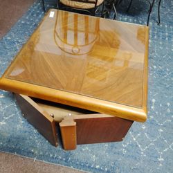 End Table / TV Stand 