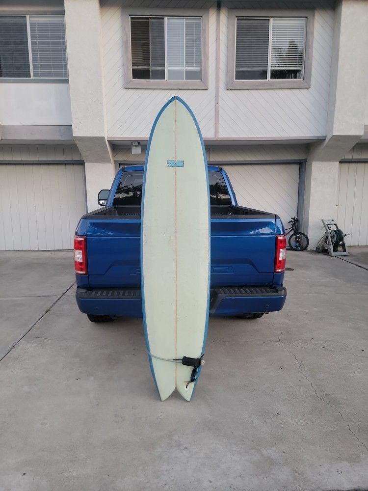 8.2. 7S. Super fish surfboard excellent conditions