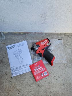 Milwaukee Surge Impact Driver Brushless Fuel M12