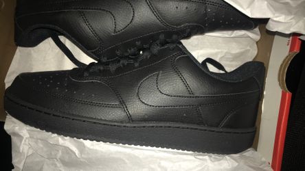 Black Nikes