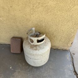 Gas Cylinder 
