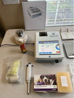 Finecare Vet Progesterone Machine