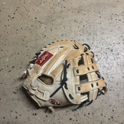 catchers glove