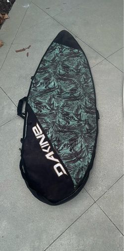 Board bag dakine 5’4
