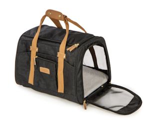 Brand  New! Sherpa Pet Travel Element Black and Tan.