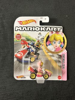 Hot Wheels Super Mario (Mario Kart) Cat Princess Peach 