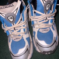 Balenciaga runners