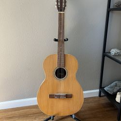Vintage Orpheus Classical Guitar