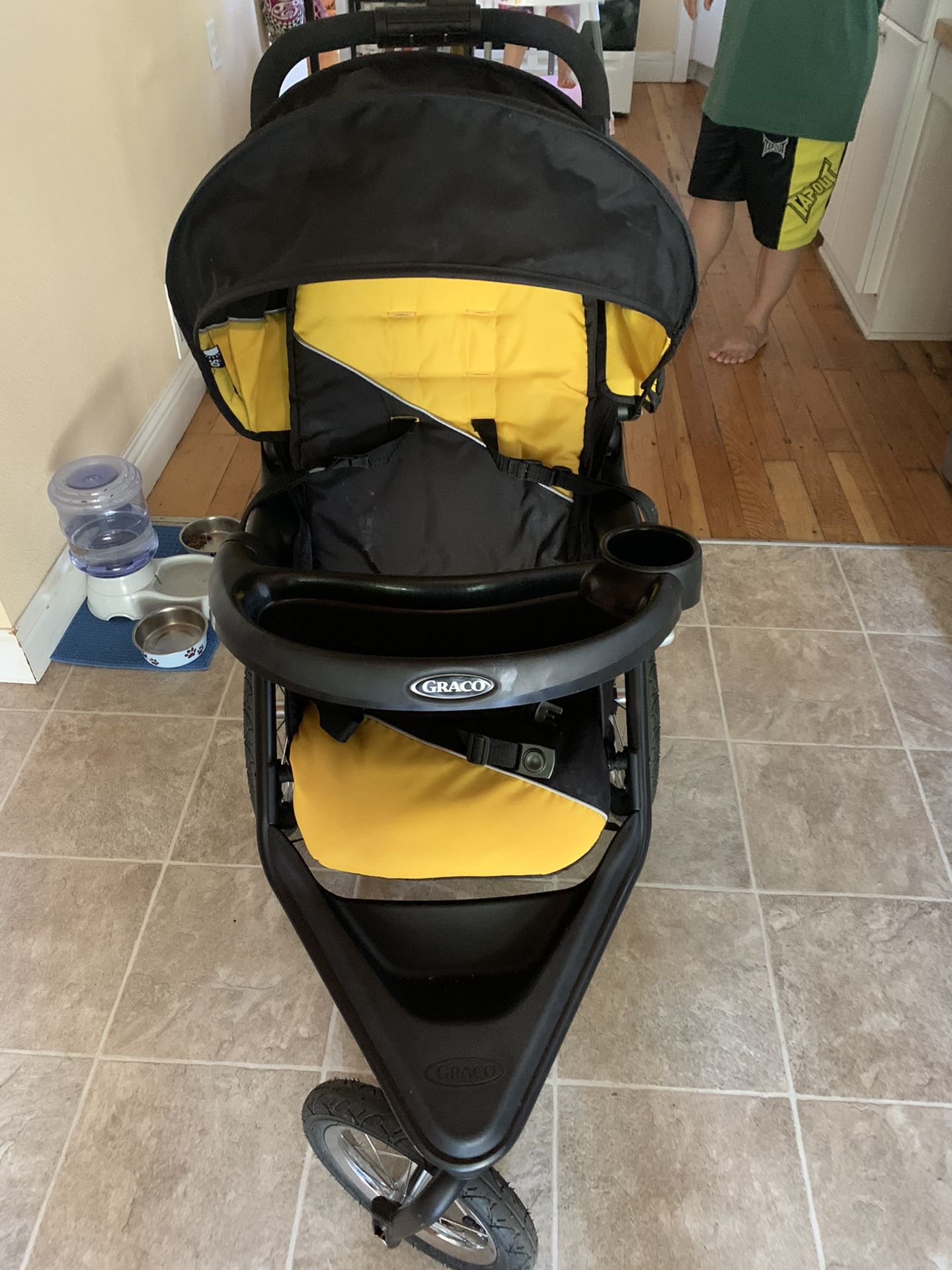 Graco jogging stroller & car seat