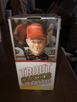 Anaheim Ducks - Angels mike trout bobble head