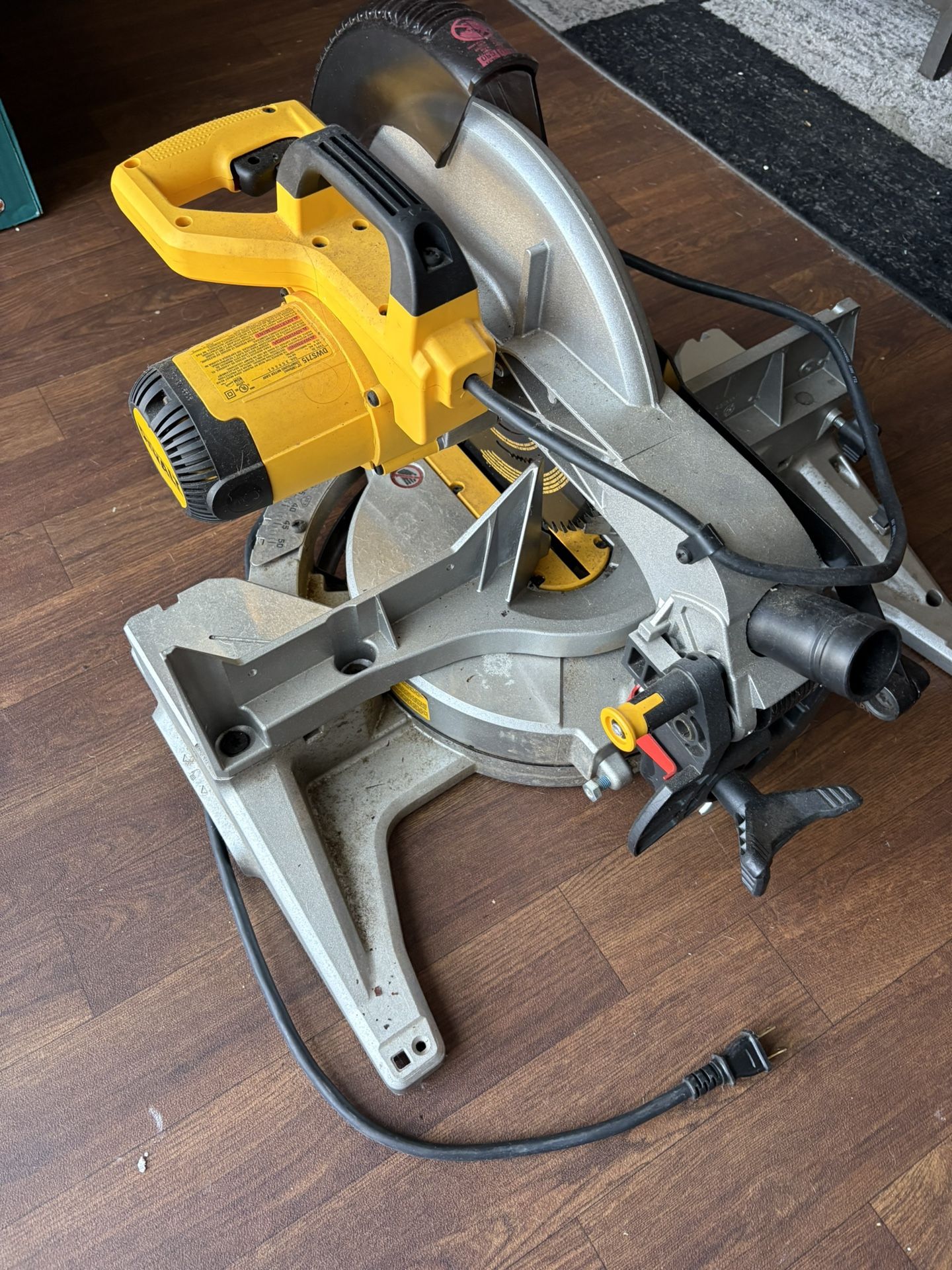 Dewalt Miter Saw - DWS715