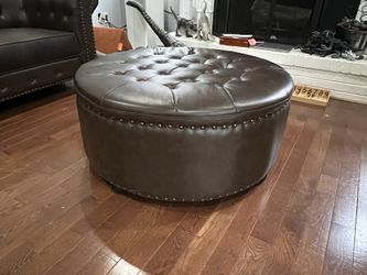 Brand NEW Chesterfield Four Piece Living Room Set Thumbnail