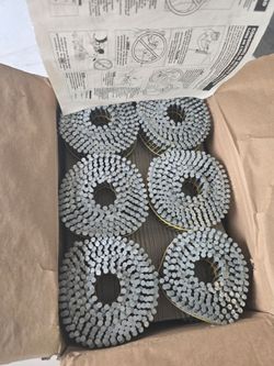 🔥$70 FIRM PRICE, NO NEGOTIABLE🔥 DEWALT 1-3/4 in. x 0.080 in. Galvanized Metal Ring Shank Coil Nails (4200 Pieces)