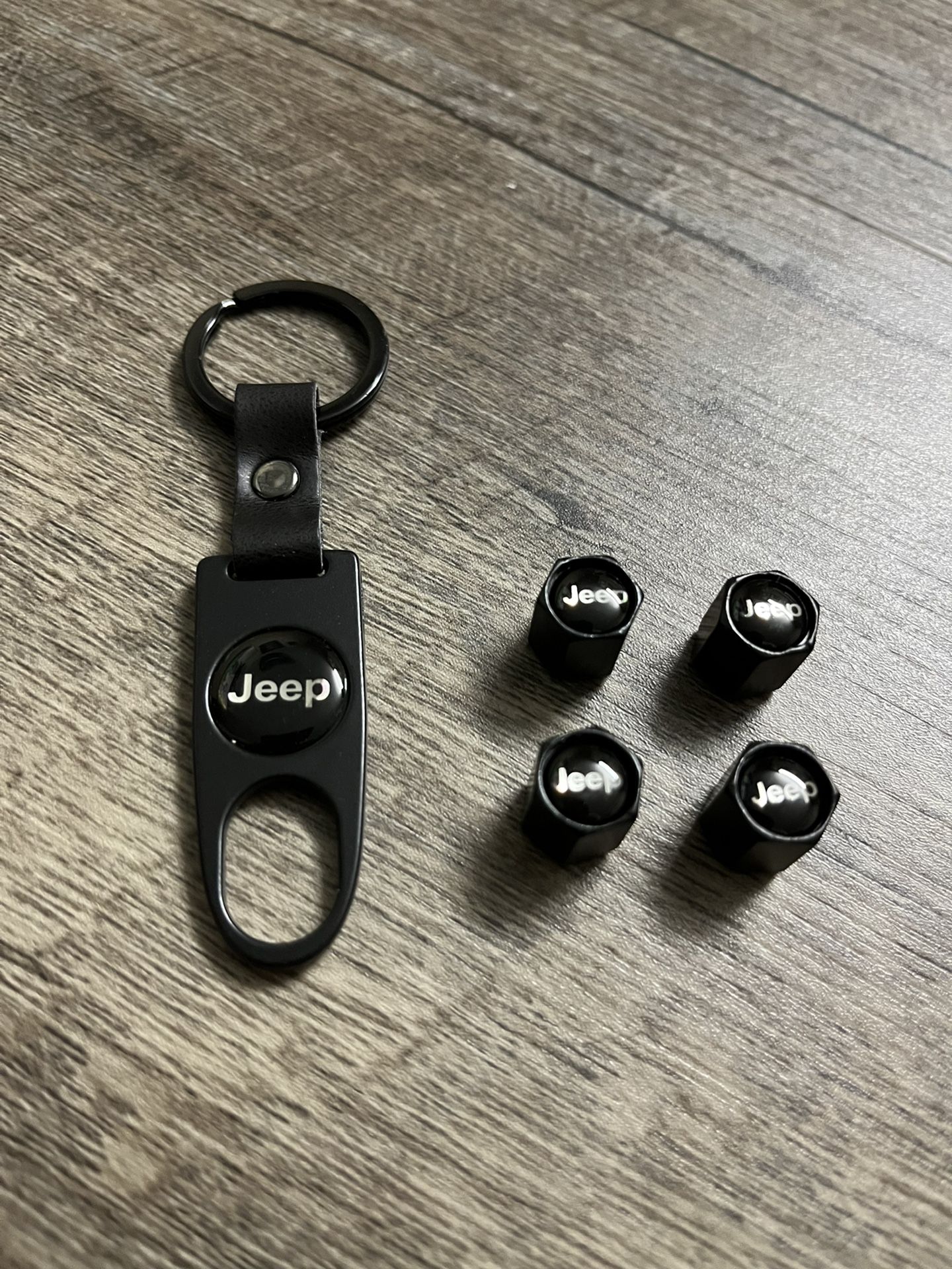 Matte Black Jeep Car Wheel Tire Valve Caps Stem With Keychain