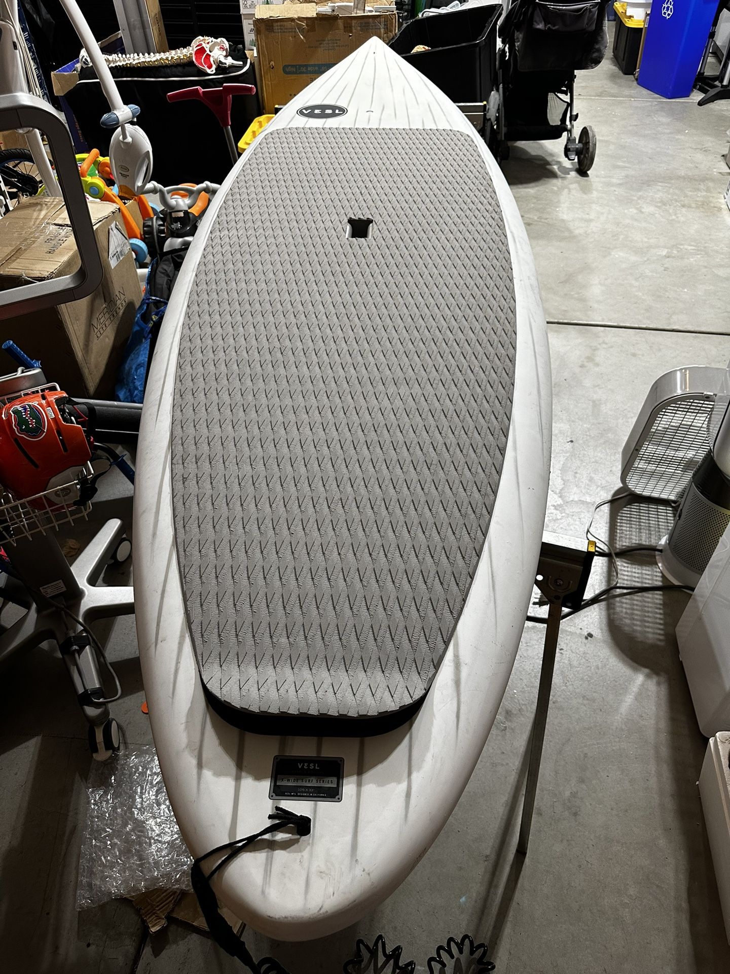 VESL SUP with Electric Boost Fin - 10’6 X 33 X 46
