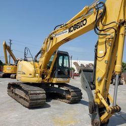 KOBELCO SK230SR EXCAVATOR 