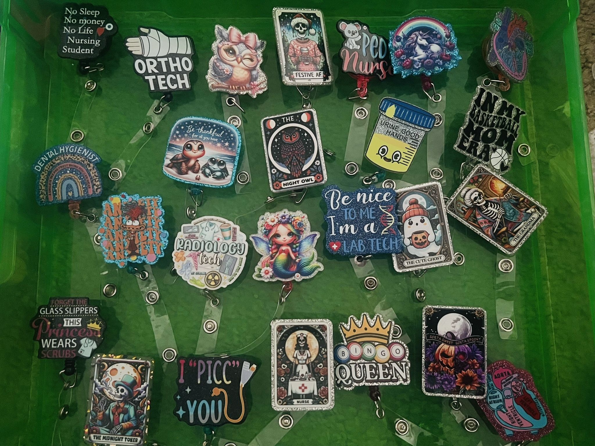 Badge reels