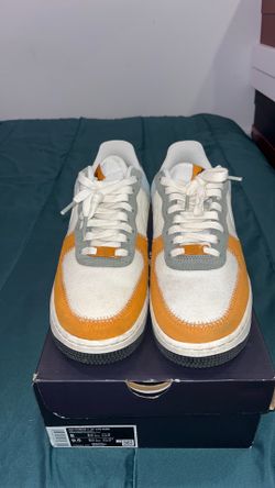Nike Air Force 1 07 LV8