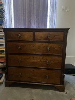 Antique/Older Oak 5-Drawer Chest — $350 — Must Go