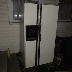 Double Door Refrigerator