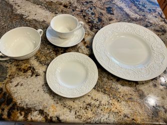 Vintage dining plate set of 6
