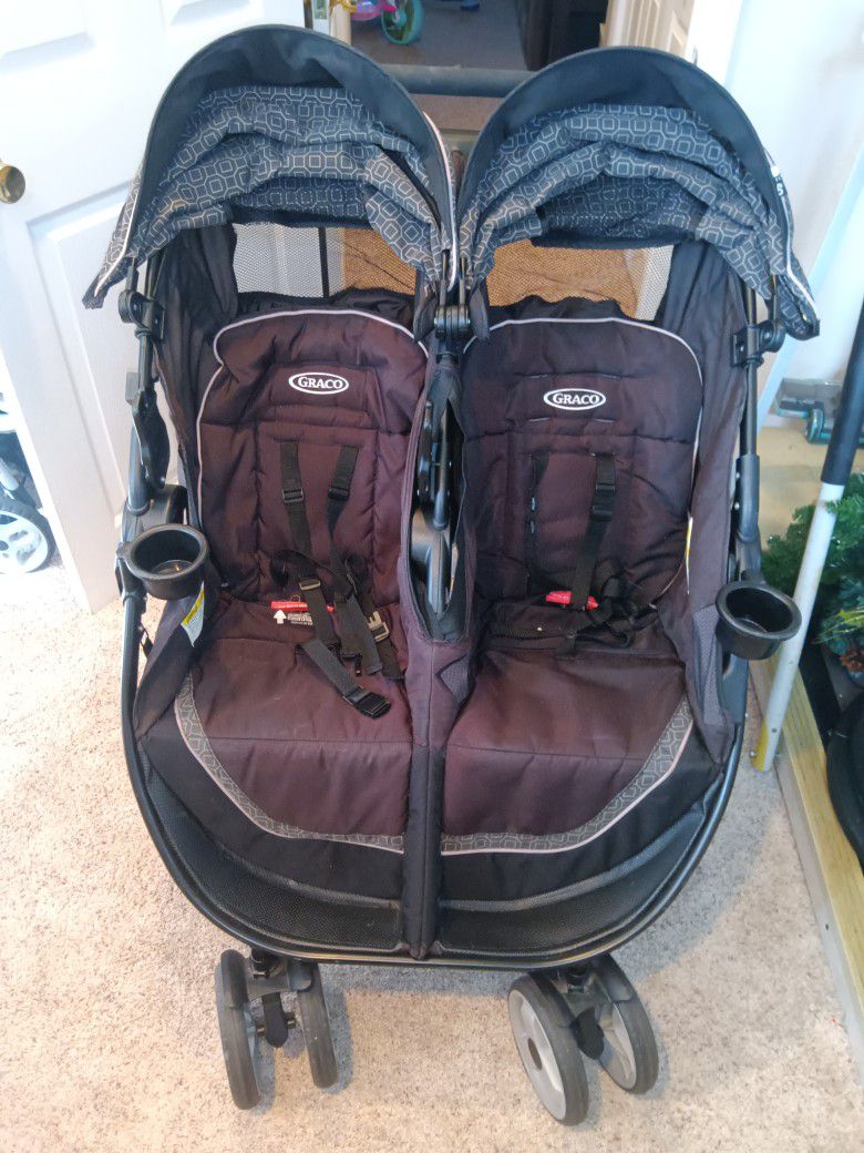 Graco Fast Action Fold Duo LX Click Connect Stroller