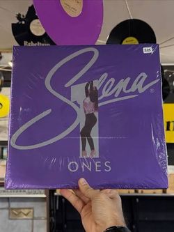 Selena "Ones" Vinyl